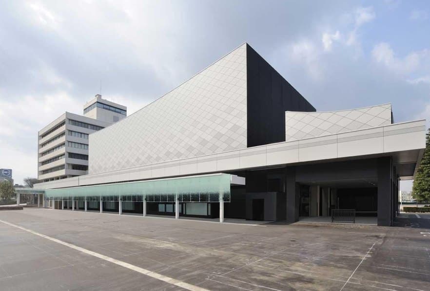 富山県民会館 外観